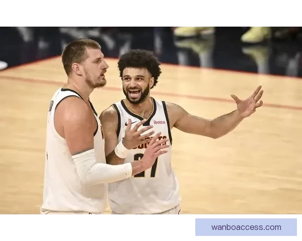 穆雷砍下赛季新高53分9记三分 约基奇23+21+19三双助掘金险胜独行侠